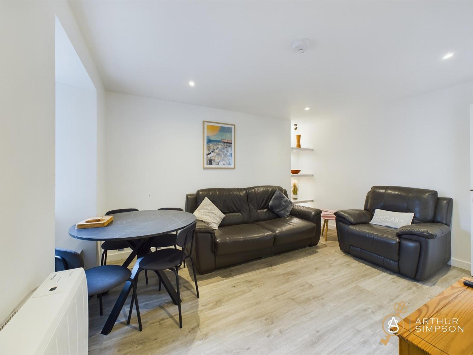 Modern Commercial Street Maisonette ليرويك المظهر الخارجي الصورة